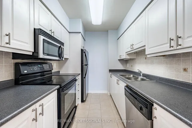 Additional image 12 of 2088 Lawrence Ave Unit 1007