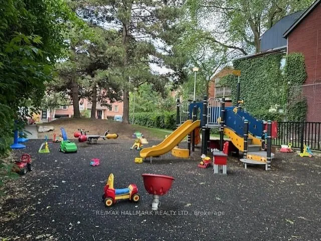 Additional image 35 of 216 Milan St