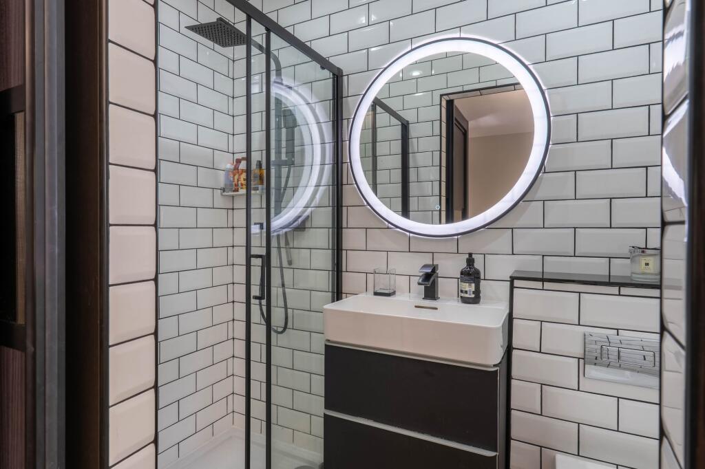 Additional image 26 of Plymouth Road, Barnt Green, B45