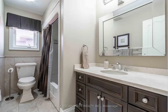 Additional image 32 of 119 Tollgate Dr