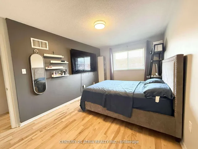 Additional image 11 of 6083 Rowers Cres