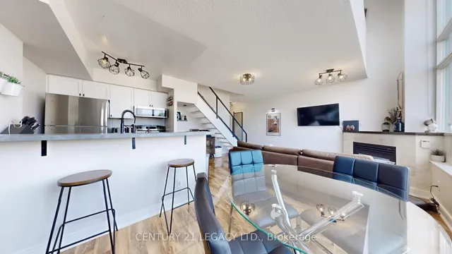 Additional image 19 of 200 Manitoba St Unit 433