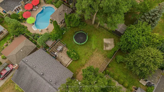 Additional image 12 of 936 Harvey Pl