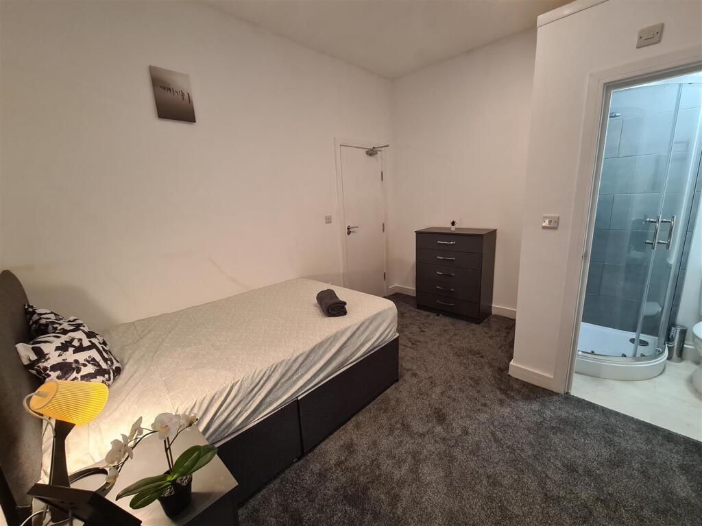 Additional image 7 of Bearwood Road, Smethwick, Birmingham