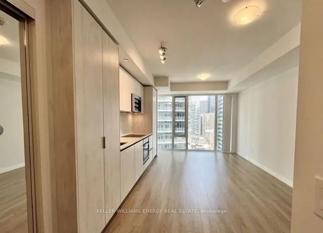 Additional image 3 of 8 Widmer St Unit 4008