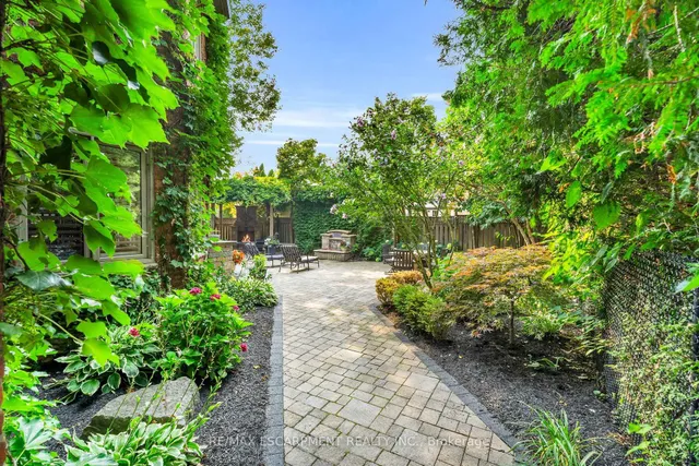 Additional image 43 of 484 Bush Dr