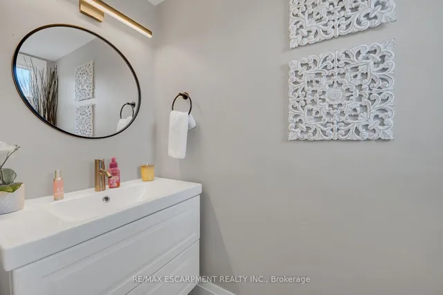 Additional image 24 of 15 Derby St Unit 4