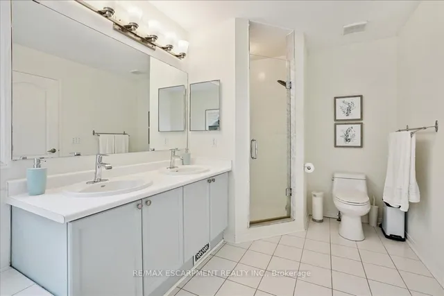 Additional image 16 of 105 River Glen Blvd