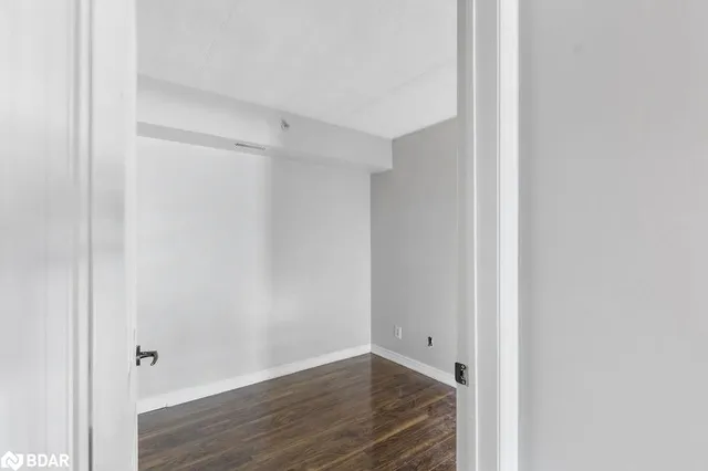 Additional image 13 of 4013 Kilmer Dr Unit 106