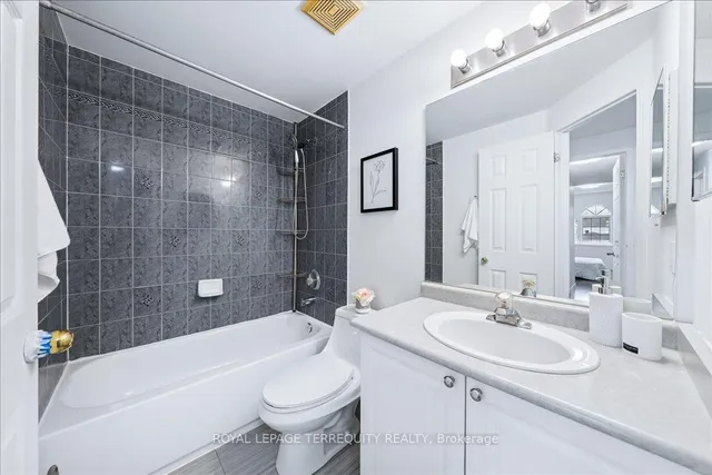 Additional image 23 of 3 Navy Wharf Crt Unit 2805