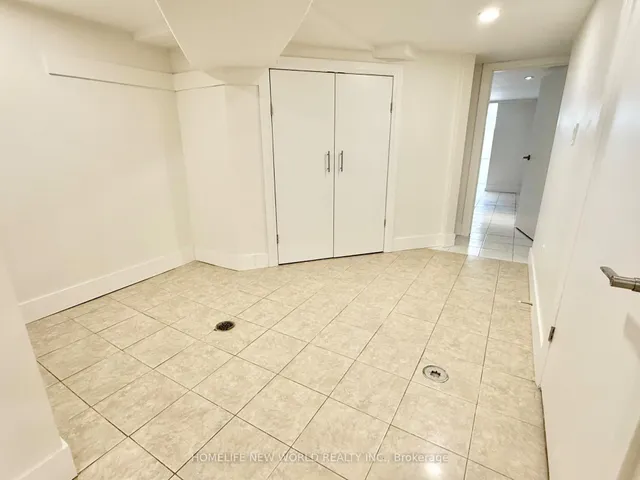 Additional image 30 of 137 Gladstone Ave