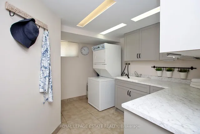 Additional image 18 of 74 Ferncroft Dr