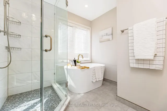 Additional image 22 of 1525 Swann Cres