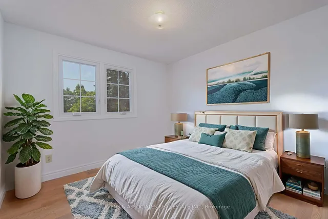 Additional image 20 of 66 Inniscross Cres