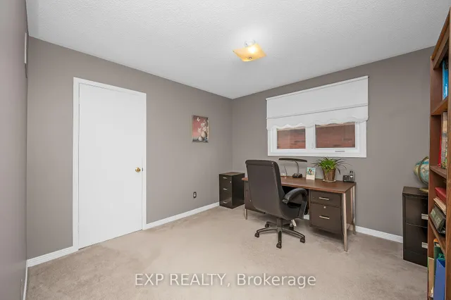 Additional image 32 of 44 Wexford Rd