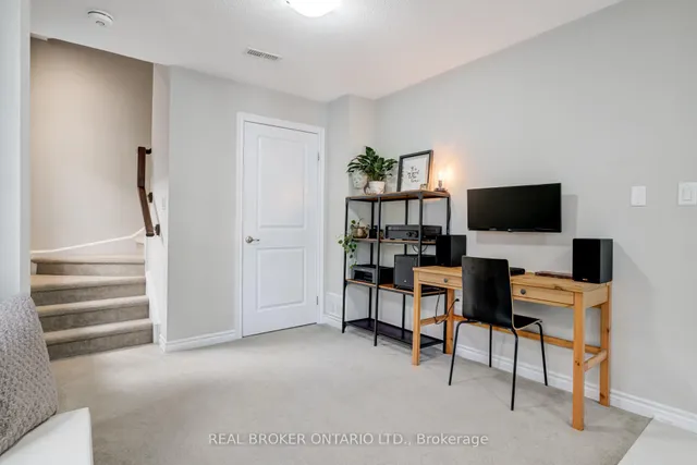 Additional image 7 of 377 Glancaster Rd Unit 49