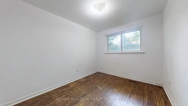 Additional image 34 of 16 Flavian Cres