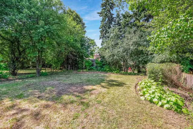 Additional image 31 of 24 Ealing Dr