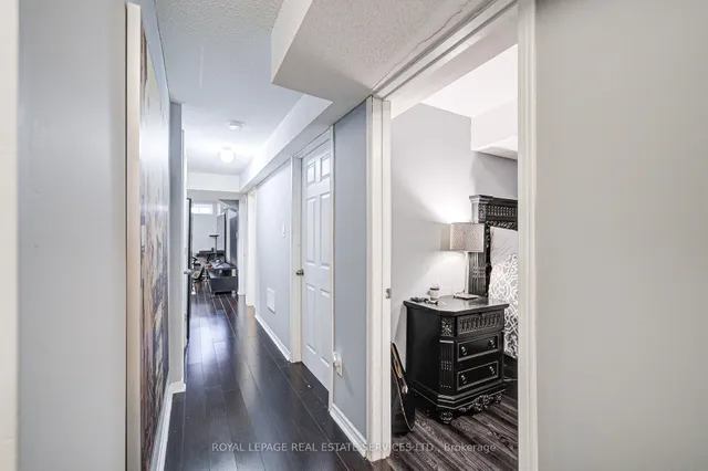Additional image 28 of 21 Duxford St