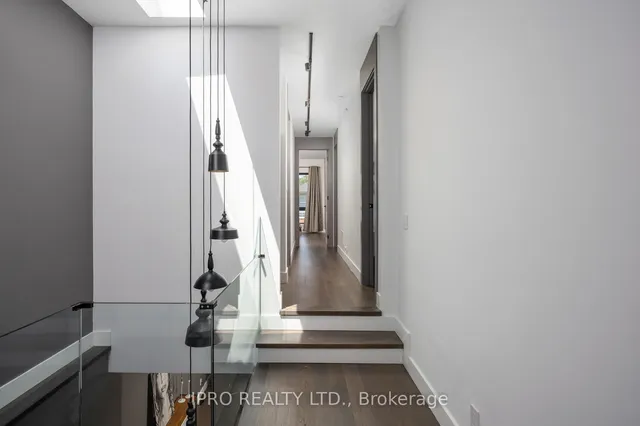 Additional image 31 of 127 Barker Ave