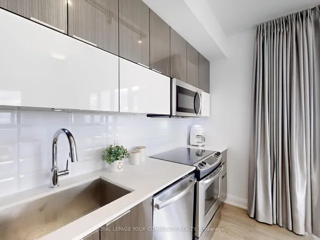 Additional image 16 of 56 Annie Craig Dr Unit 3605