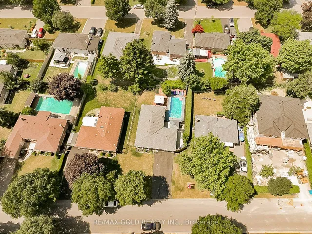 Additional image 45 of 10 Brookdale Cres