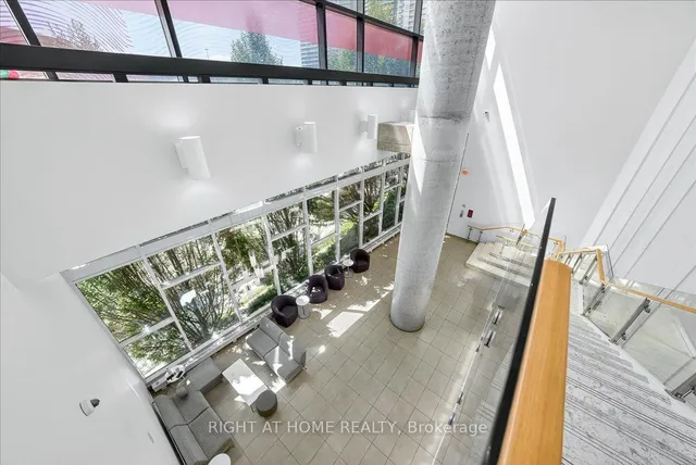 Additional image 24 of 29 Singer Crt Unit 315