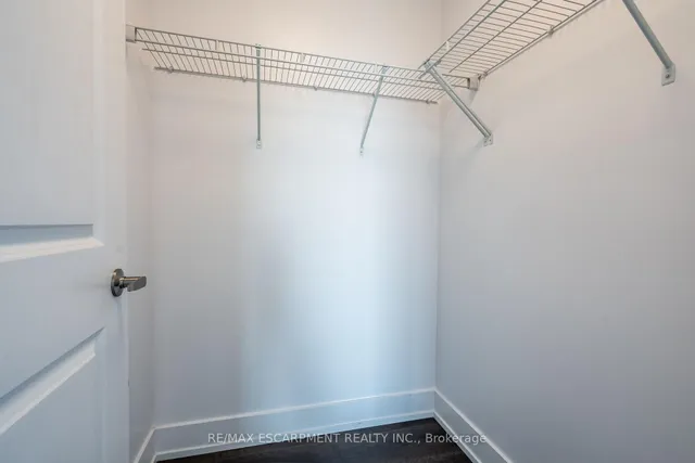 Additional image 15 of 450 Dundas St Unit 1111