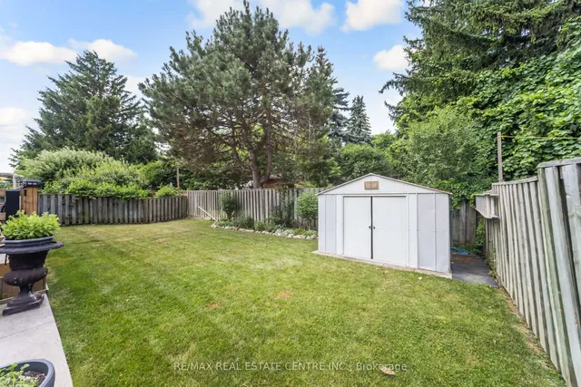 Additional image 44 of 46 Reeve Rd