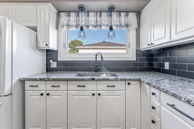 Additional image 20 of 9924 Dickenson Rd