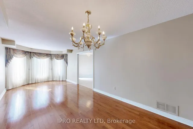 Additional image 12 of 97 Castlehill Rd