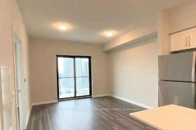 Additional image 5 of 15 Queen St Unit 512