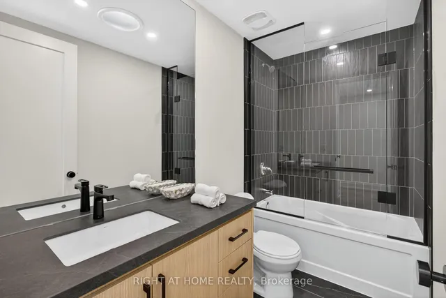 Additional image 36 of 15A ROSEMEADE Ave