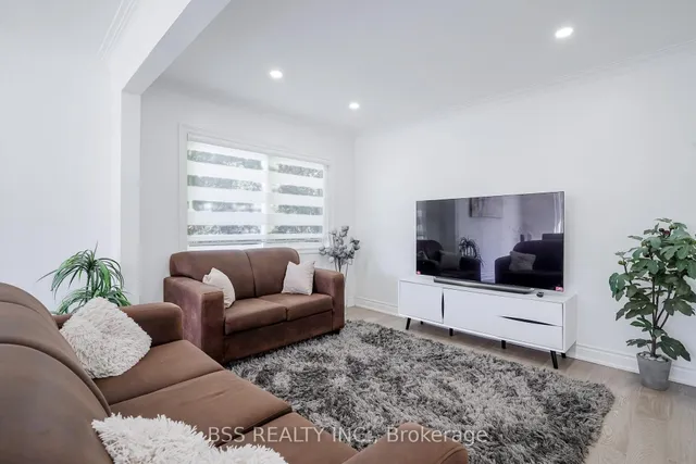 Additional image 32 of 120 Bertrand Ave