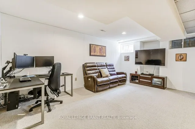 Additional image 26 of 4102 Foxwood Dr