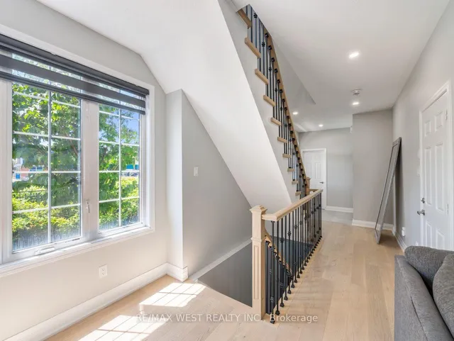 Additional image 10 of 60 Utopia Way