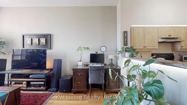 Additional image 24 of 451 Rosewell Ave Unit 608