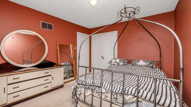 Additional image 30 of 4489 Weymouth Commons Cres