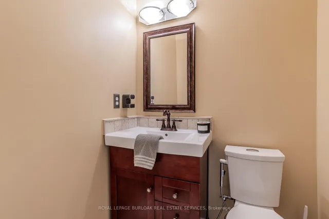 Additional image 15 of 1386 Treeland St