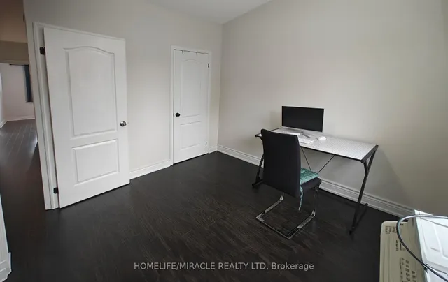 Additional image 19 of 6 September Pl