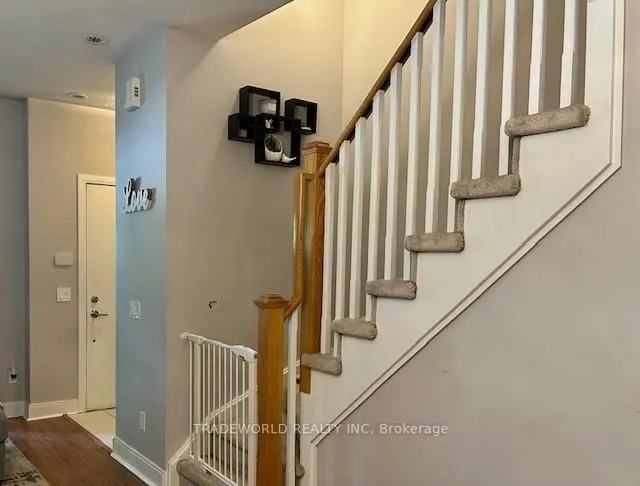 Additional image 6 of 310 Village Green Sq Unit TH#38