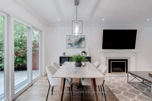 Additional image 7 of 4499 Hawthorne Dr