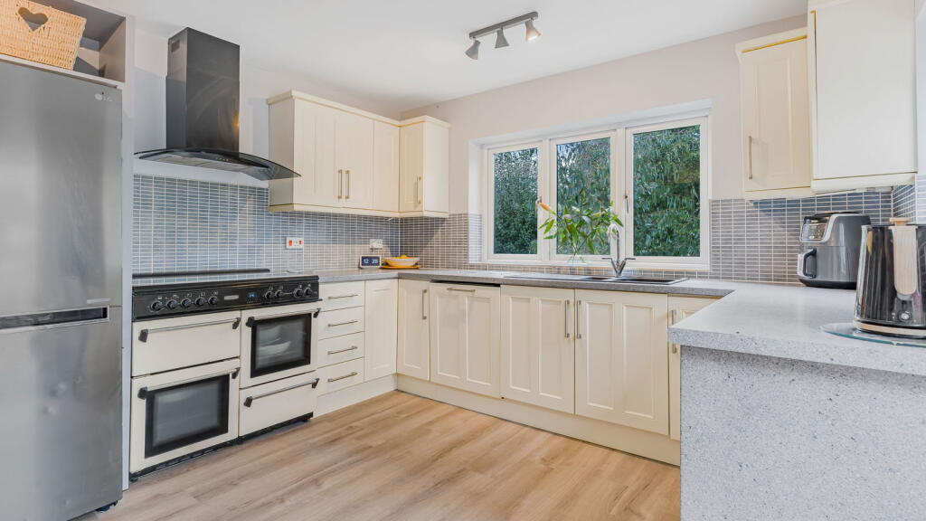 Additional image 6 of Barkers Lane, Wythall, Birmingham, B47 6BU