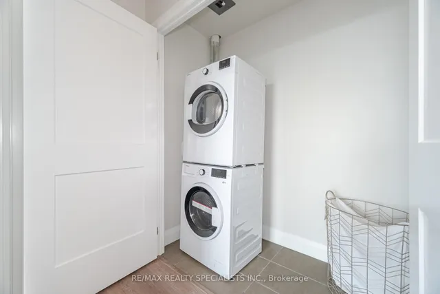 Additional image 19 of 15 Lynch St Unit 806