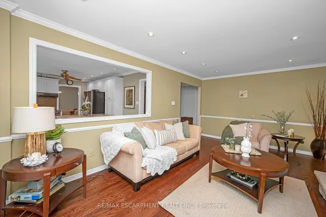 Additional image 16 of 1355 Edgeware Rd