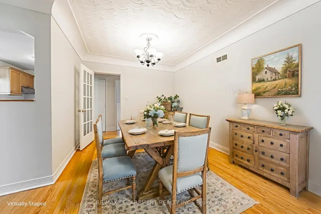 Additional image 9 of 972 Kingsway Dr