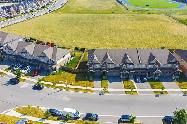 Additional image 32 of 157 Lormont Blvd