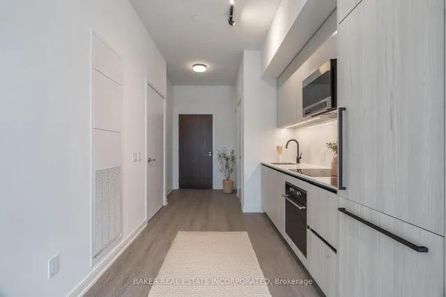 Additional image 5 of 425 Front St Unit 907