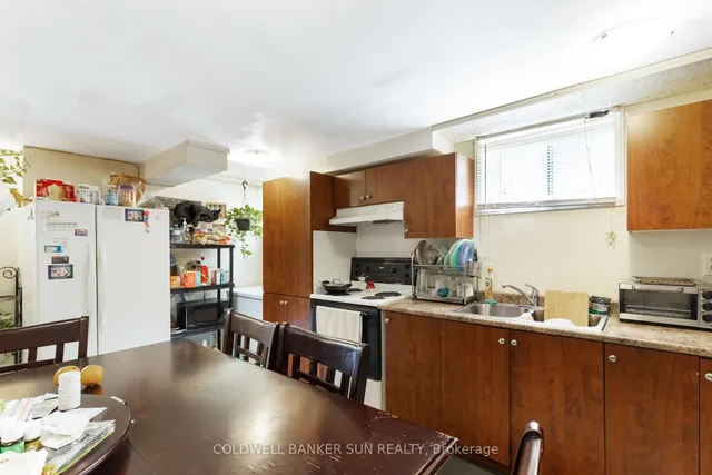 Additional image 35 of 38 Fallway Rd