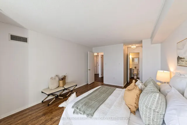 Additional image 22 of 5070 Pinedale Ave Unit 804